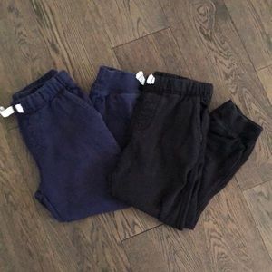 Carters Sweatpants in Black and Blue (4T)